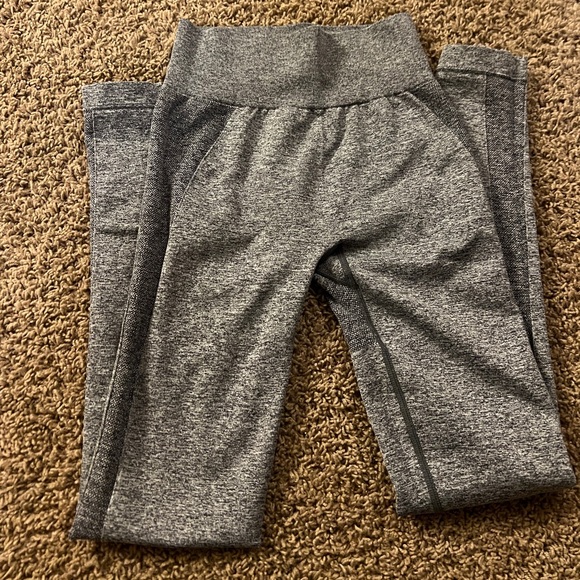 Gymshark leggings - Picture 2 of 2